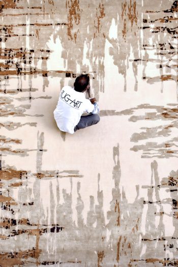 abstract design rug riverpool from abstract contemporary collection.